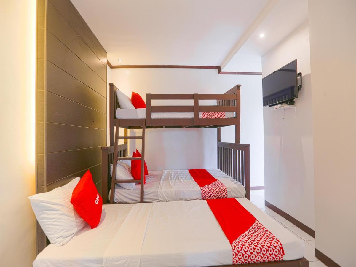Oyo 759 Royal South Garden Suites 따가이따이 외부 사진