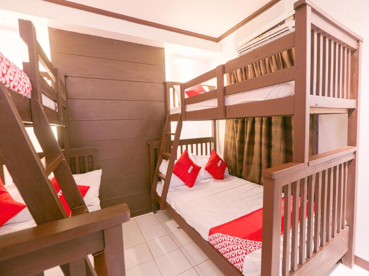 Oyo 759 Royal South Garden Suites 따가이따이 외부 사진