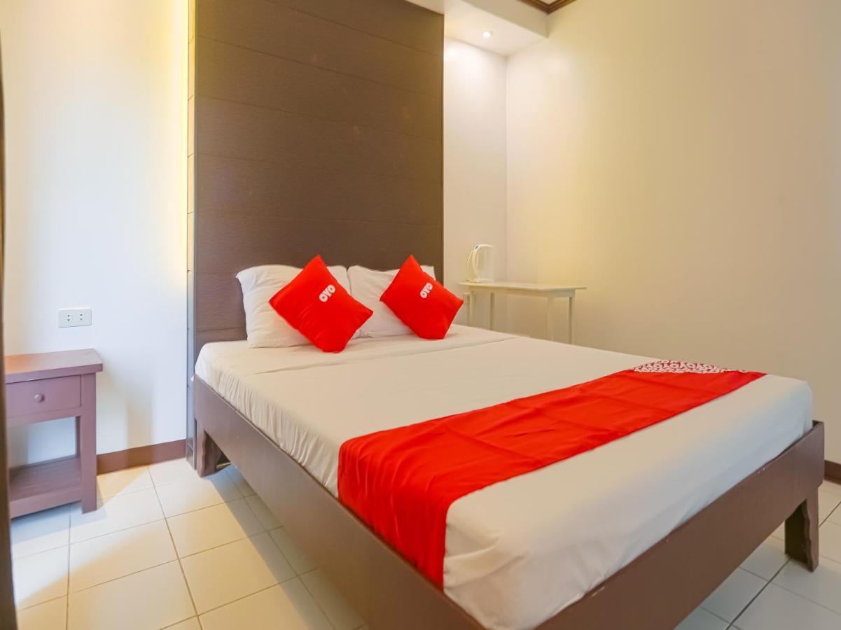 Oyo 759 Royal South Garden Suites 따가이따이 외부 사진