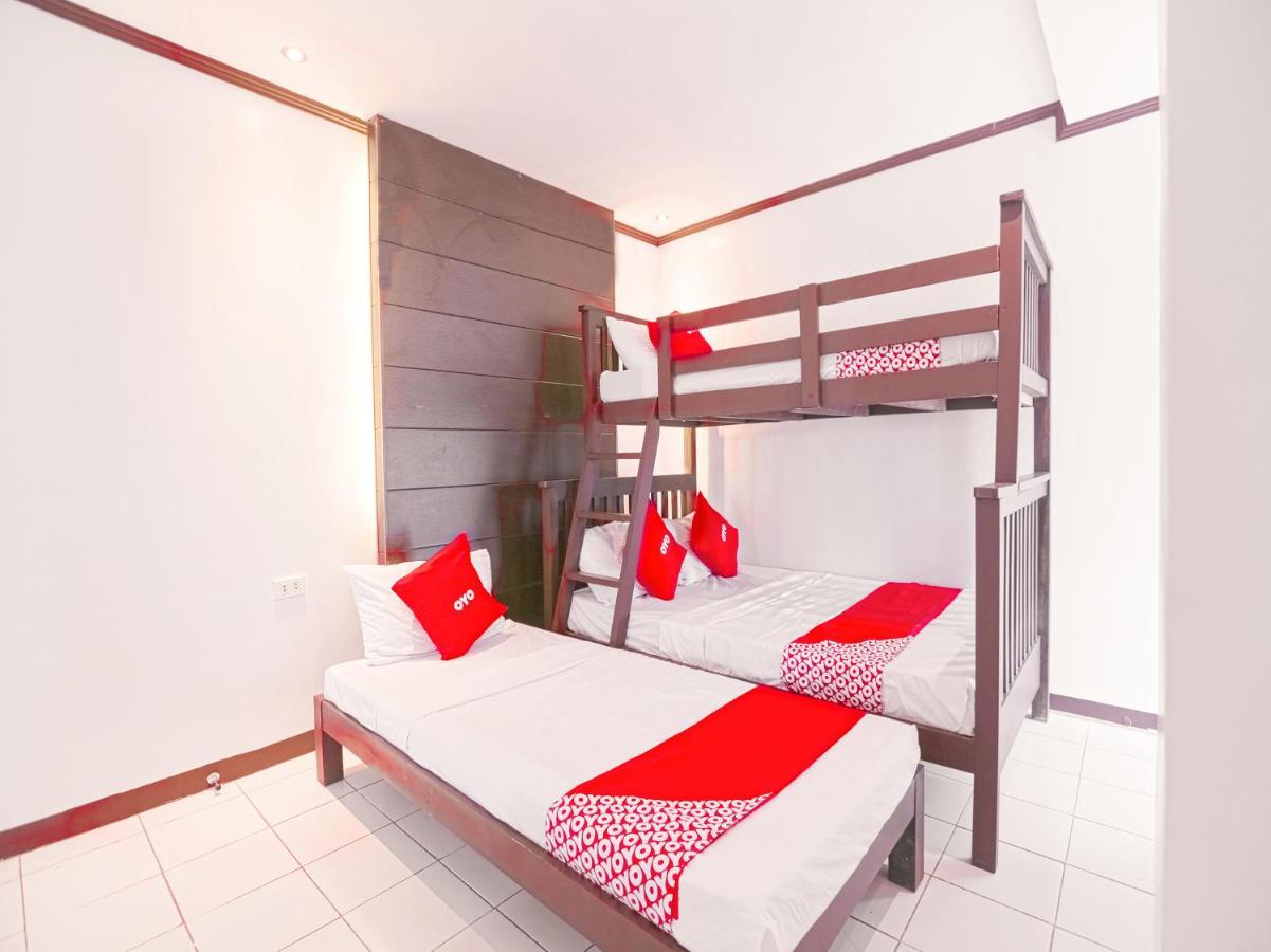 Oyo 759 Royal South Garden Suites 따가이따이 외부 사진
