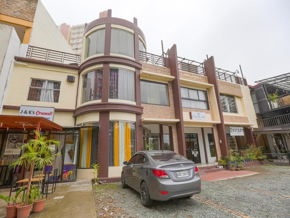 Oyo 759 Royal South Garden Suites 따가이따이 외부 사진